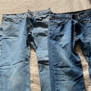 2 pair of 502 Levi jeans size 32/30